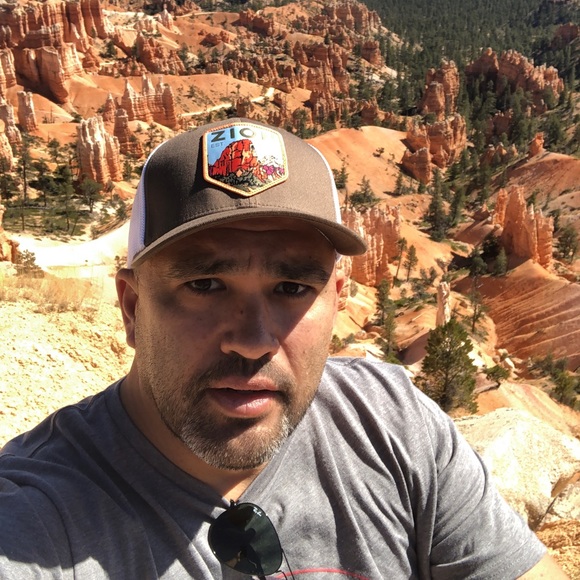 Meet your Posher, Juan - Picture 1 of 1